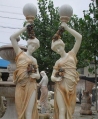 Statue lampadaire  femme Romaine