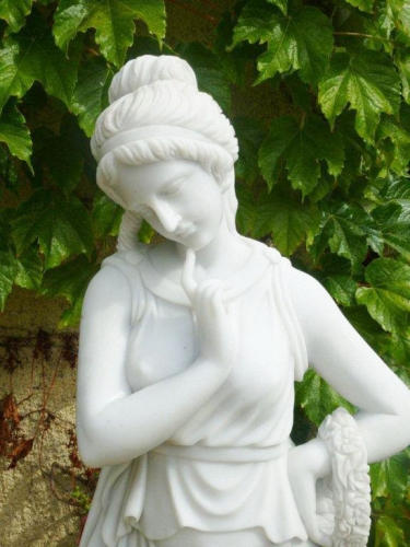 Nos plus belles statues de jardin en pierre - Jardindeco BlogJardindeco Blog